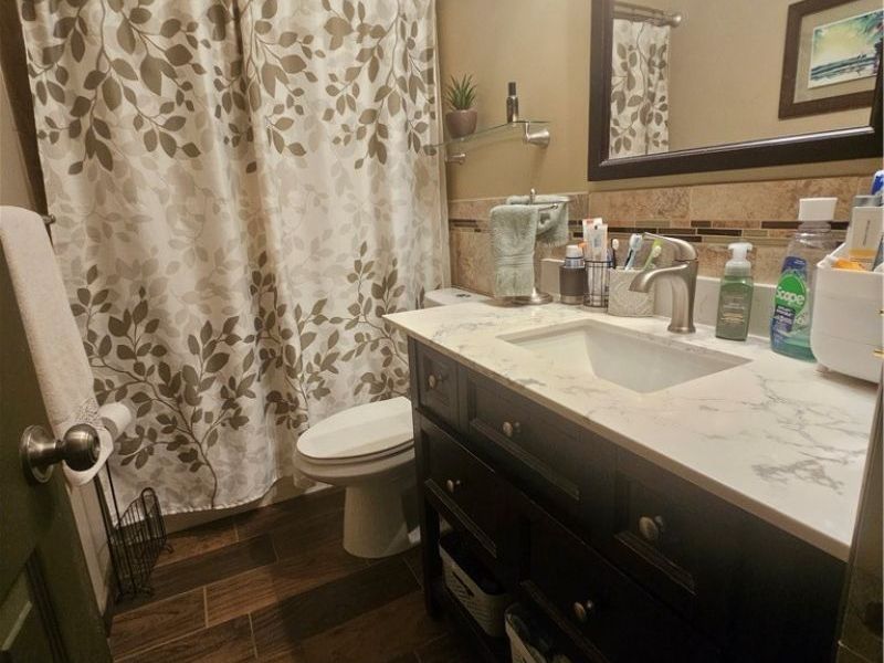 16380 Cynthia Drive, Brook Park, OH 44142 Photo 19