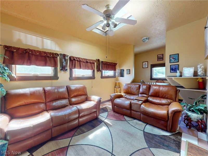 3073 W 116th Street, Cleveland, OH 44111 Photo 20