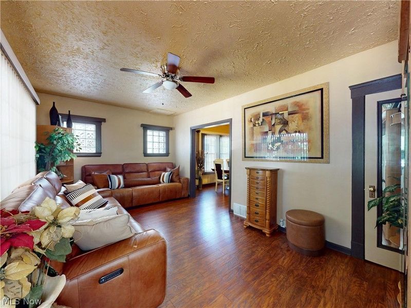 3073 W 116th Street, Cleveland, OH 44111 Photo 5