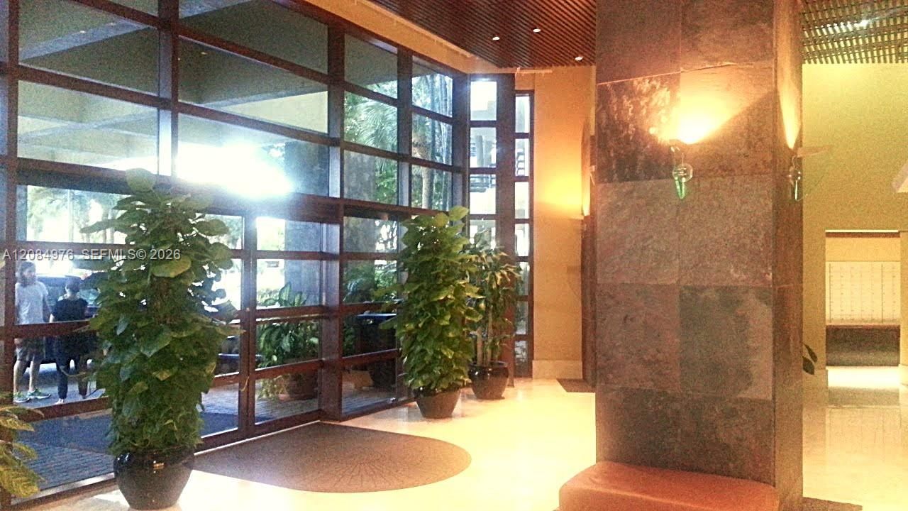 3300 NE 191st St, Unit 1710, Aventura, FL 33180 Photo