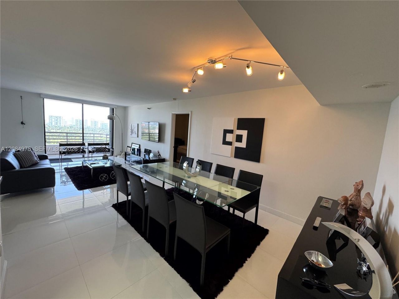 3300 NE 191st St, Unit 1710, Aventura, FL 33180 Photo