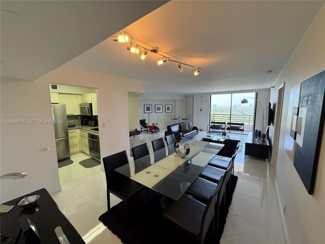 3300 NE 191st St, Unit 1710, Aventura, FL 33180 Photo