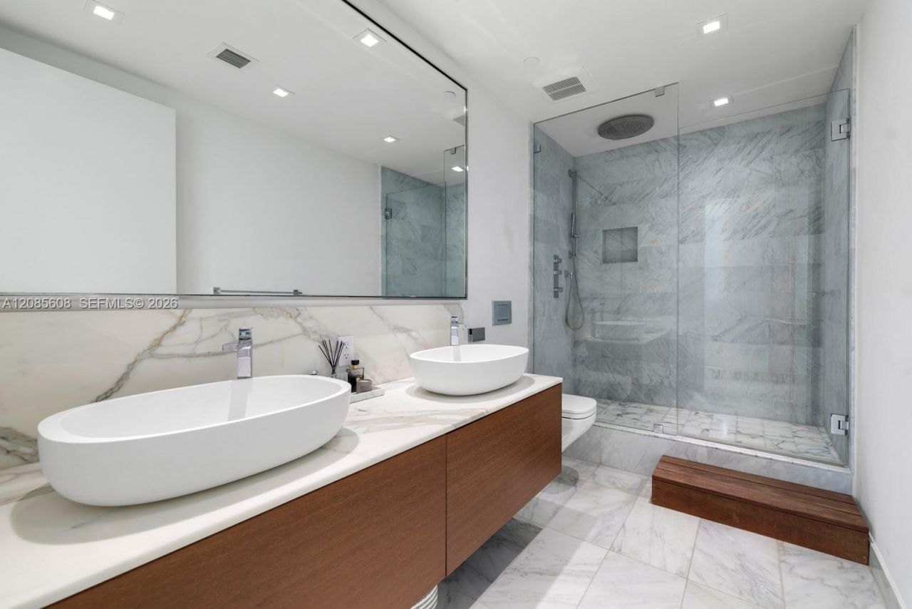 Please Call For Address, Unit 904, Bal Harbour, FL 33154 Photo