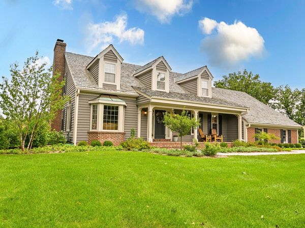 10818 N Norway Dr, Mequon, WI 53092