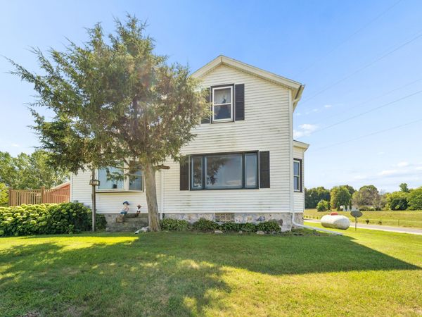 W1597 Foundry Rd, New Holstein, WI 53061