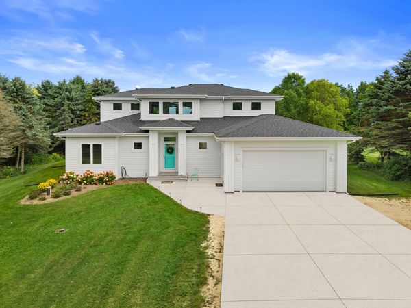 4456 Weilers Way, Port Washington, WI 53074