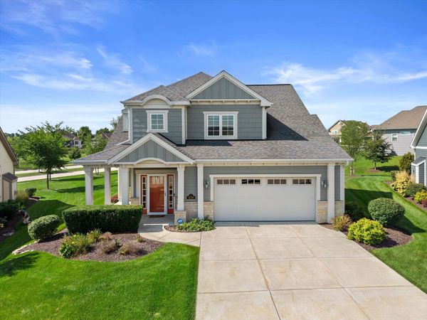 4739 S Cottage Ln, Pleasant Prairie, WI 53158