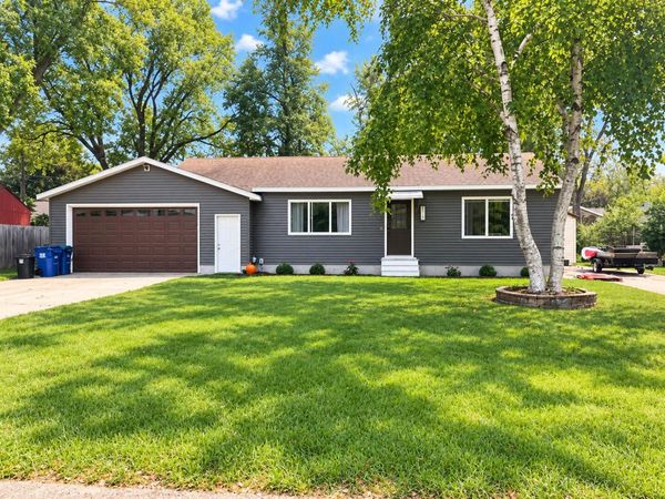 810 Hanson Rd, Campbell, WI 54603