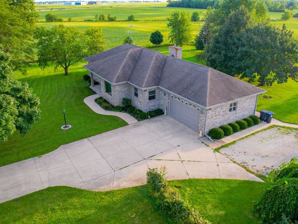 3130 88th Ave, Somers, WI 53144
