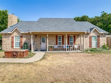 7647 Blanchard Way, Fort Worth, TX 76126