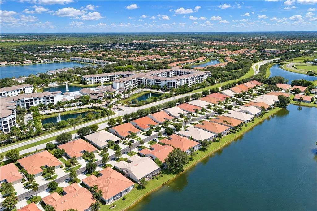 7022 Lone Oak Blvd, Naples, FL 34109 Photo