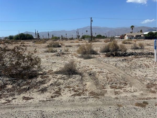 2925 Stardust Avenue, Thermal, CA 92274