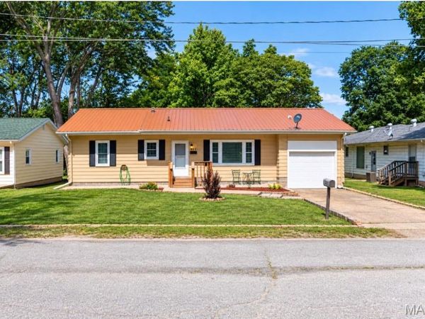 803 S Oak Street, Salem, MO 65560