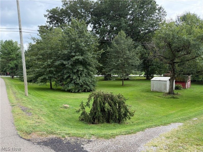 1898 Johnstown Road NE, Dover, OH 44622 Photo 13