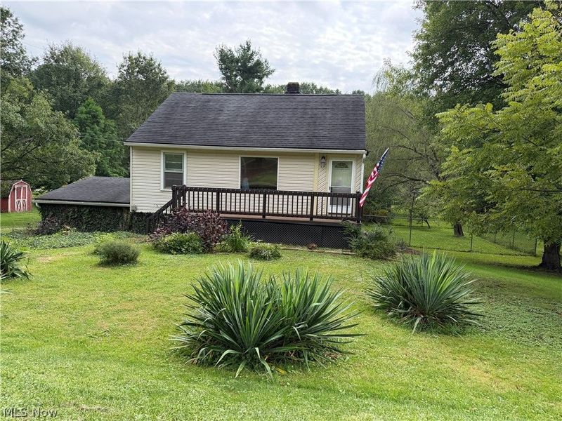 1898 Johnstown Road NE, Dover, OH 44622 Photo 2