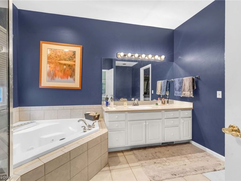 12225 Pheasant Run Circle, North Royalton, OH 44133 Photo 23