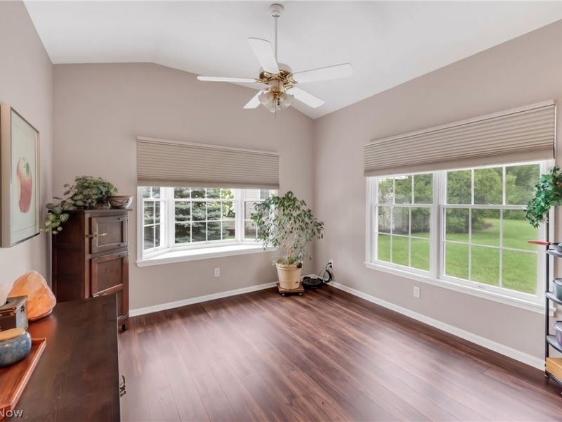 12225 Pheasant Run Circle, North Royalton, OH 44133 Photo 9