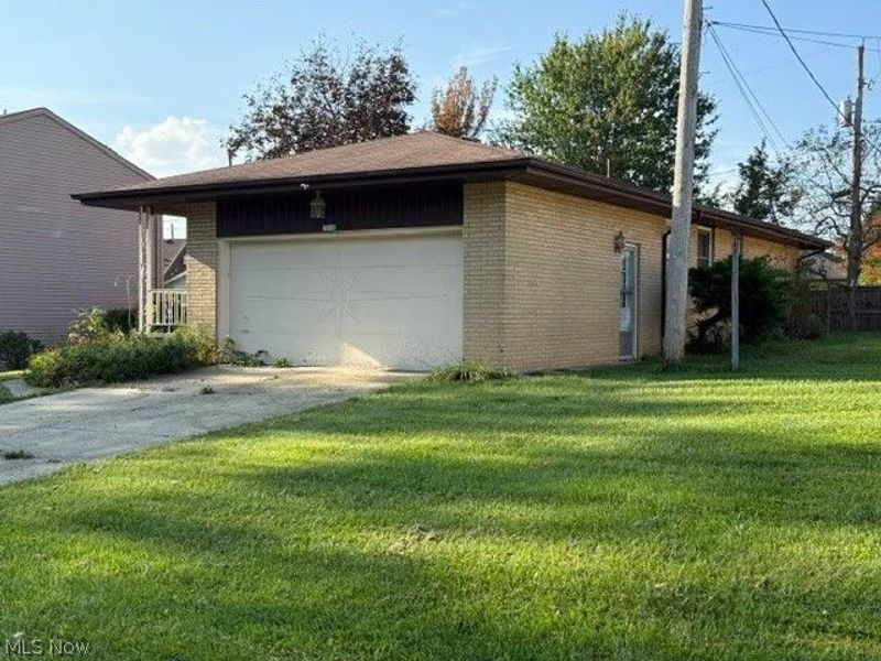 14134 Mustang Drive, Maple Heights, OH 44137 Photo 2
