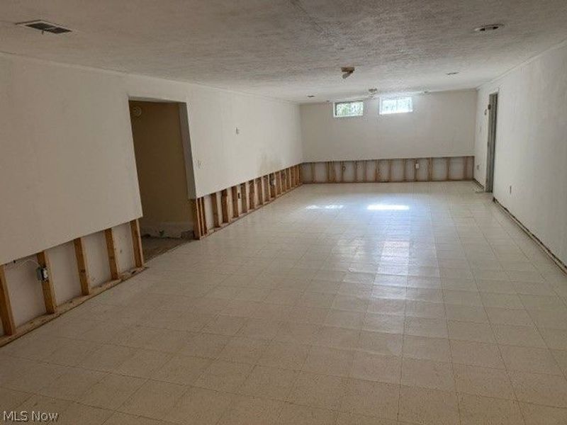 14134 Mustang Drive, Maple Heights, OH 44137 Photo 9
