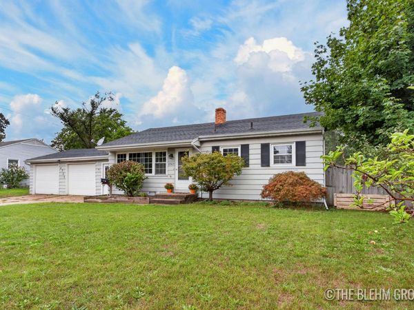 2523 44th Street SW, Wyoming, MI 49519
