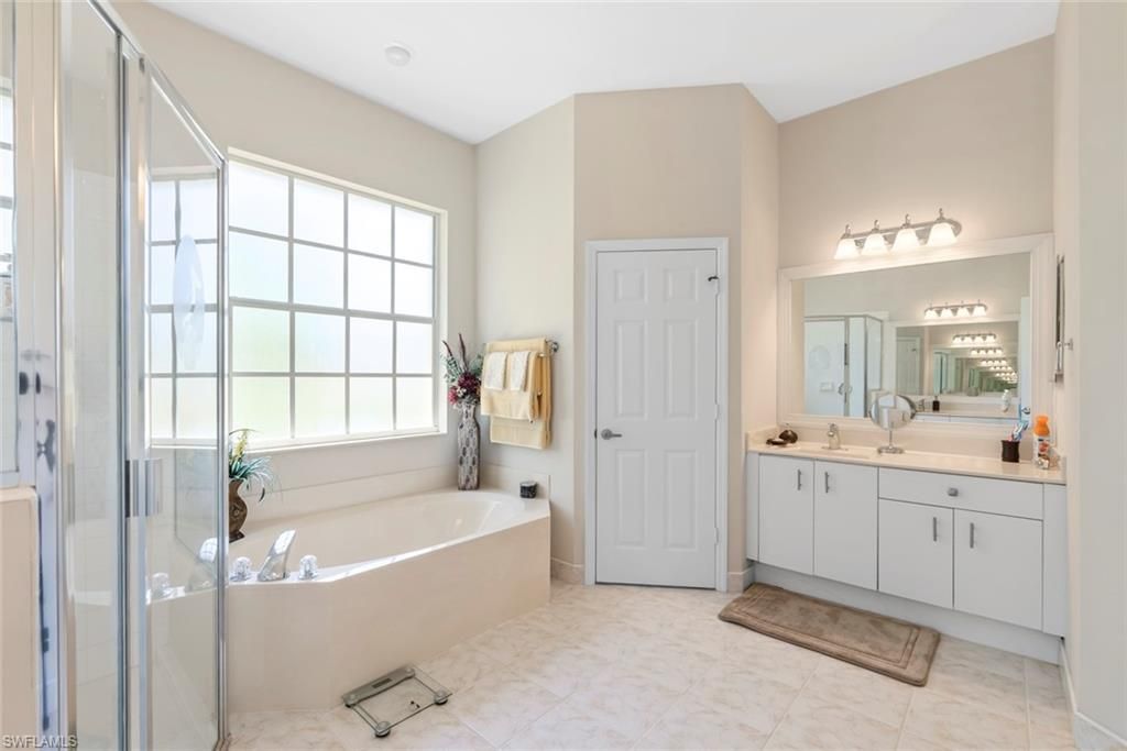 3439 Allegheny Ct, Naples, FL 34120 Photo
