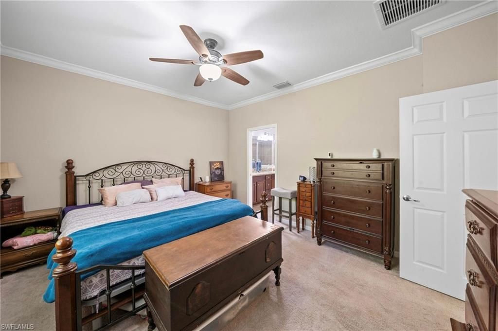 9086 Woodhurst Dr, Naples, FL 34120 Photo