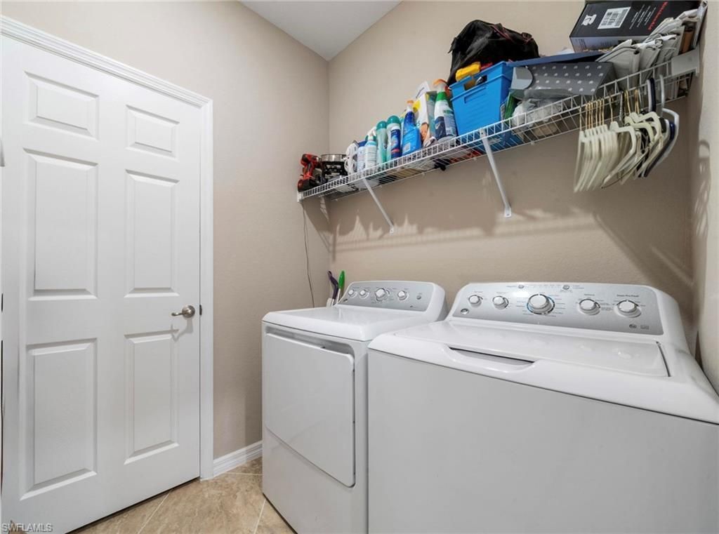9086 Woodhurst Dr, Naples, FL 34120 Photo