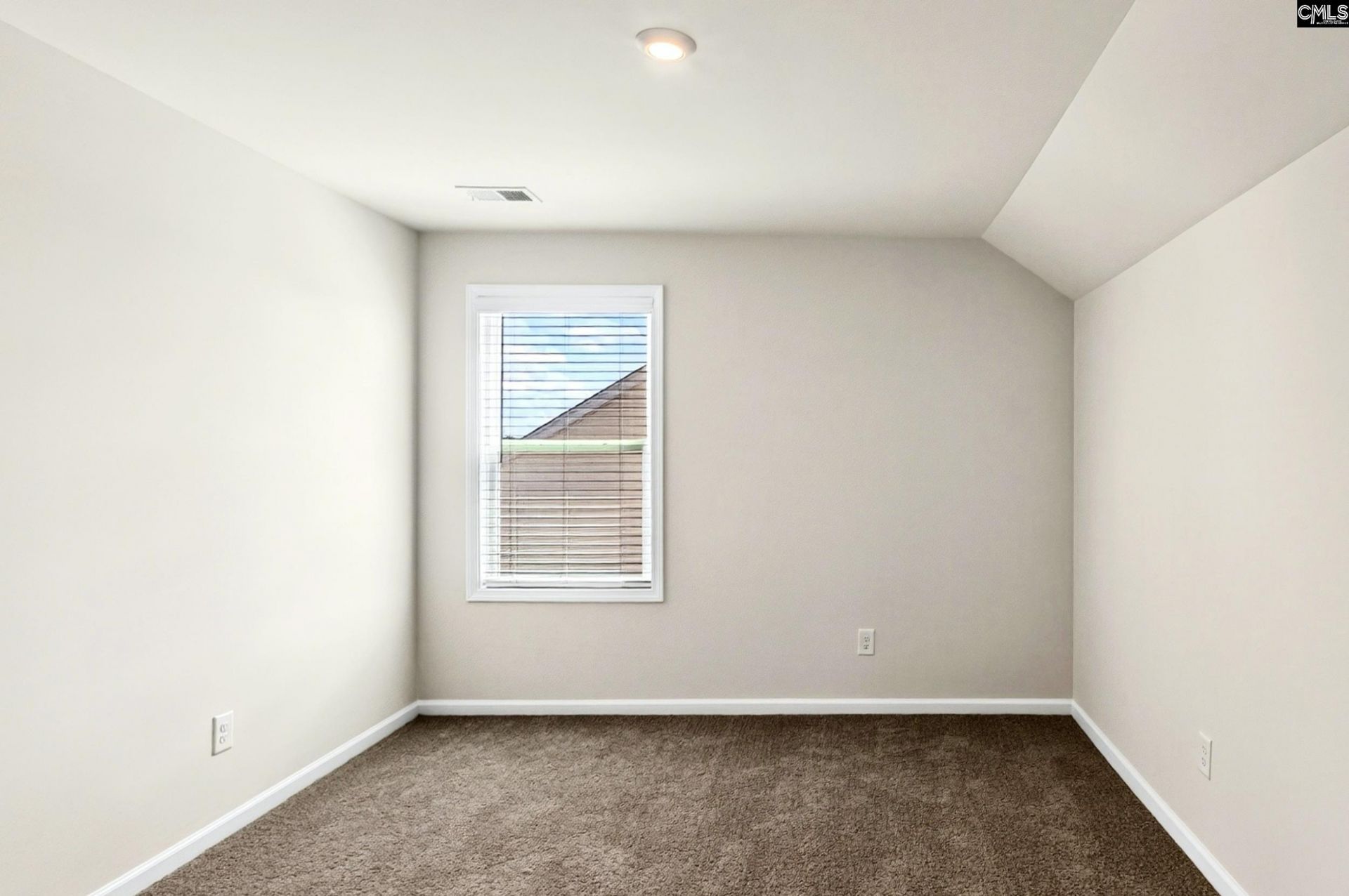 911 Gold Ventura Court Photo 32