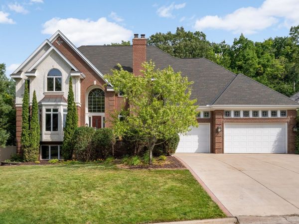 14709 White Oak Drive, Burnsville, MN 55337