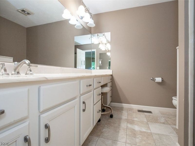 904 Hampton Court, Northfield, OH 44067 Photo 10
