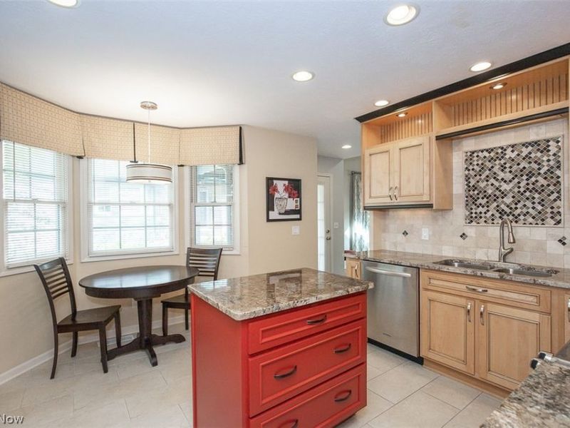 904 Hampton Court, Northfield, OH 44067 Photo 14