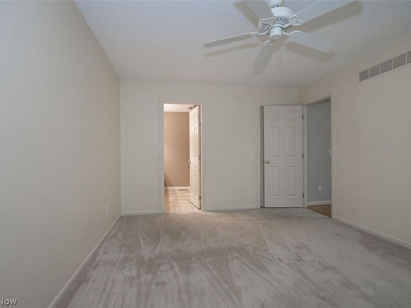904 Hampton Court, Northfield, OH 44067 Photo 9