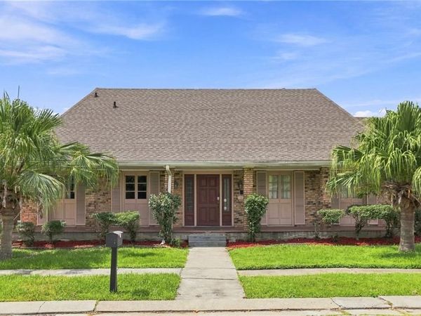 4221 LAKE TRAIL Drive, Kenner, LA 70065