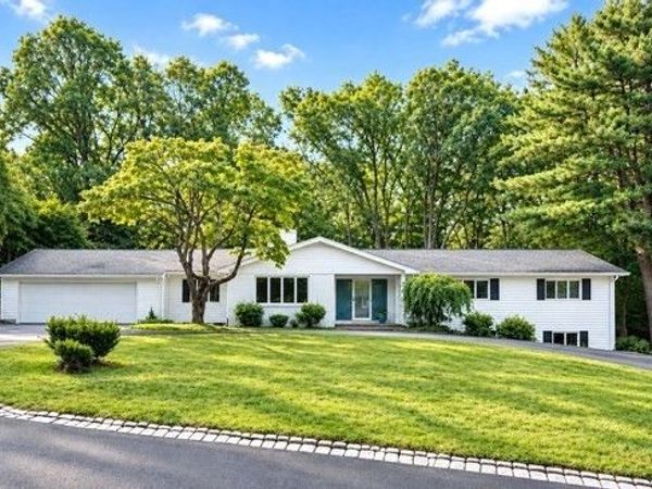 40 Woodfall Rd, Belmont, MA 02478