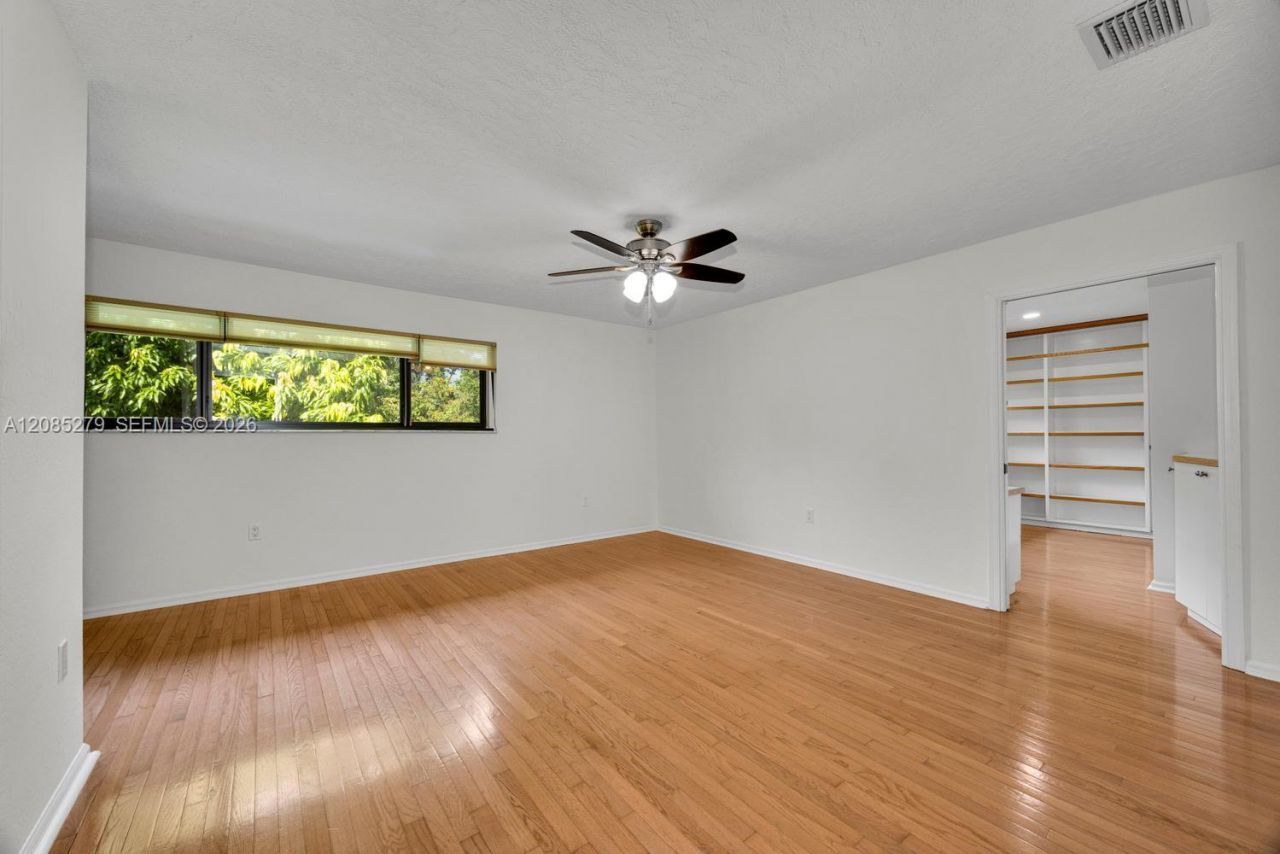 8808 SW 150th Place Cir, Miami, FL 33196 Photo
