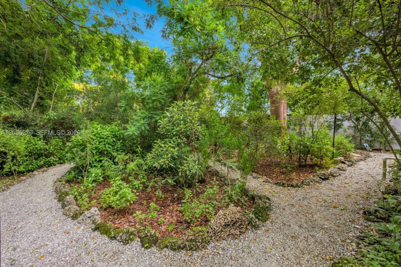 8808 SW 150th Place Cir, Miami, FL 33196 Photo