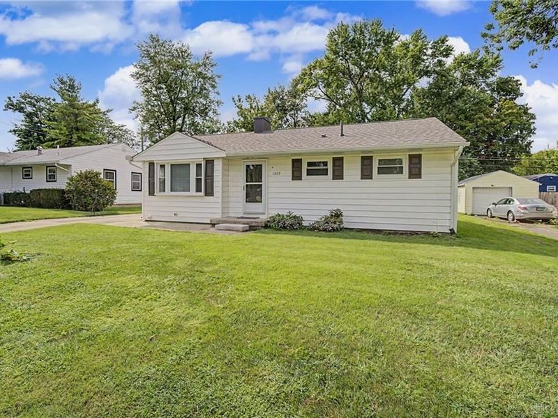 1909 Pittsfield Street, Kettering, OH 45420 Photo 3