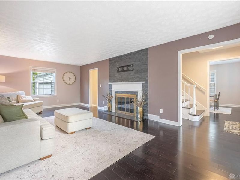 104 Acacia Drive, Oakwood, OH 45409 Photo 3