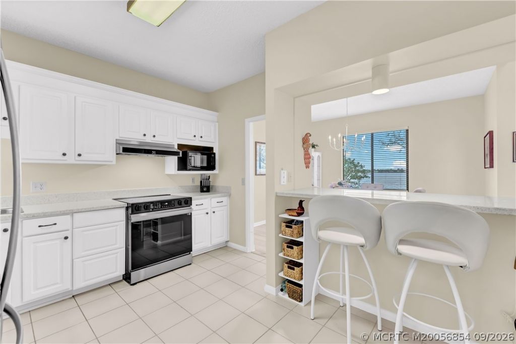 2560 NW Seagrass Drive , Unit 6B, Palm City, FL 34990 Photo