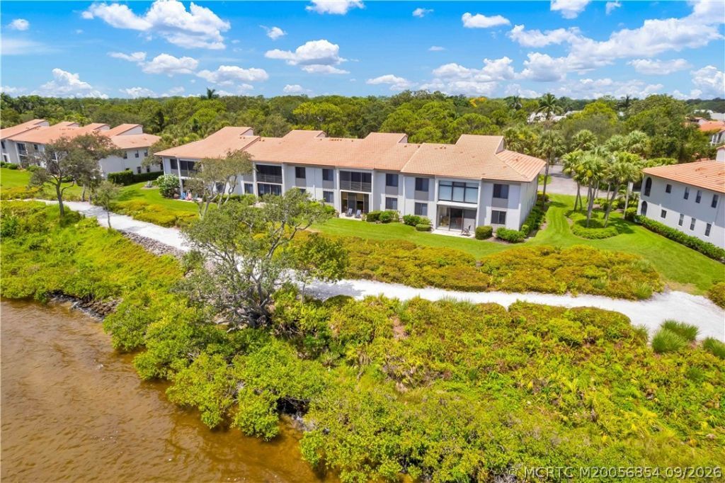 2560 NW Seagrass Drive , Unit 6B, Palm City, FL 34990 Photo