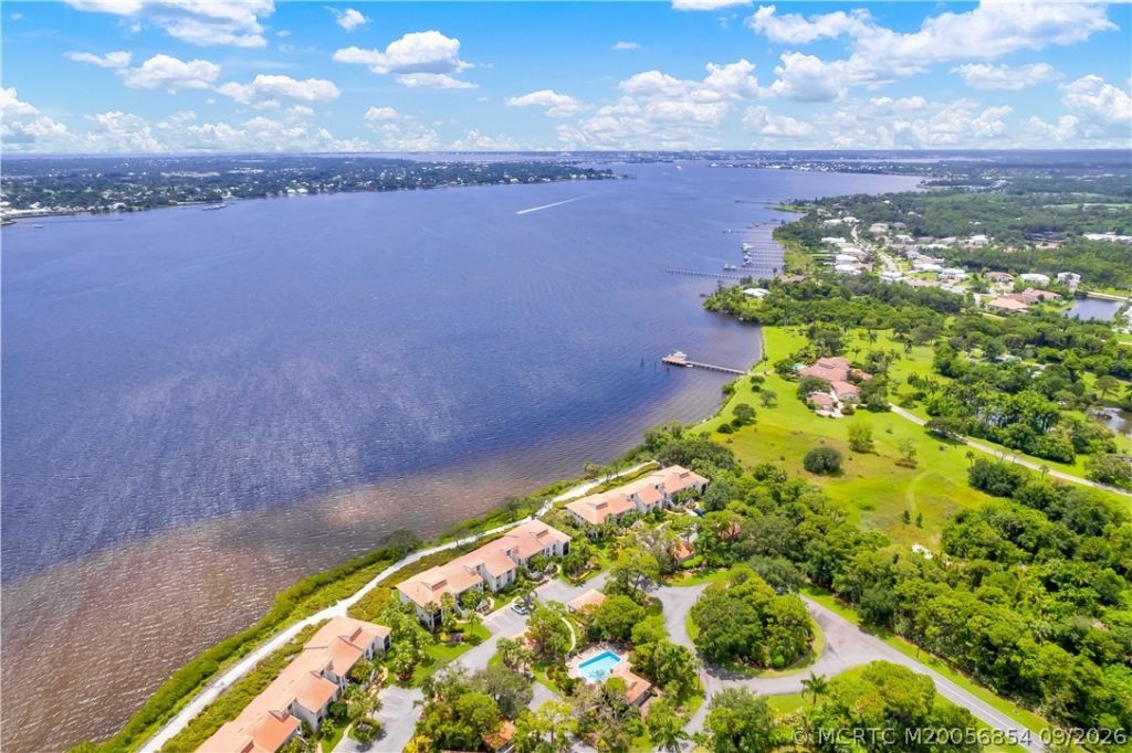 2560 NW Seagrass Drive , Unit 6B, Palm City, FL 34990 Photo