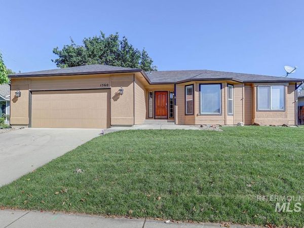 1560 E Falconrim Ct, Eagle, ID 83616
