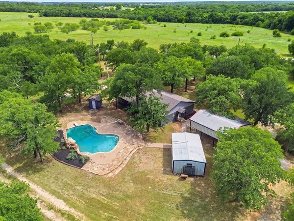 992 Fm 2210, Bridgeport, TX 76426