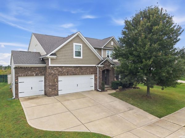 5391 W Stonewood Drive, Bloomington, IN 47403