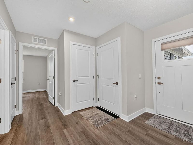 3205 Travertine Court, Hamilton, OH 45011 Photo 5