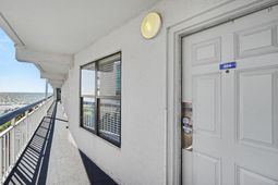 5511 N Ocean Blvd. photo 4