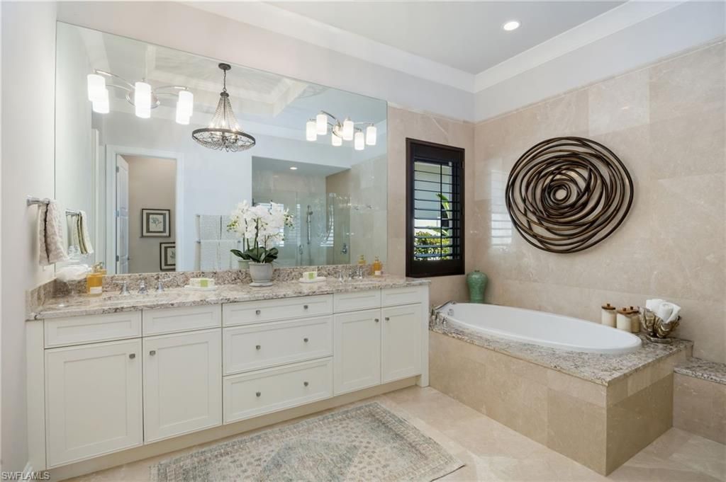 18124 Via Portofino Way, Miromar Lakes, FL 33913 Photo