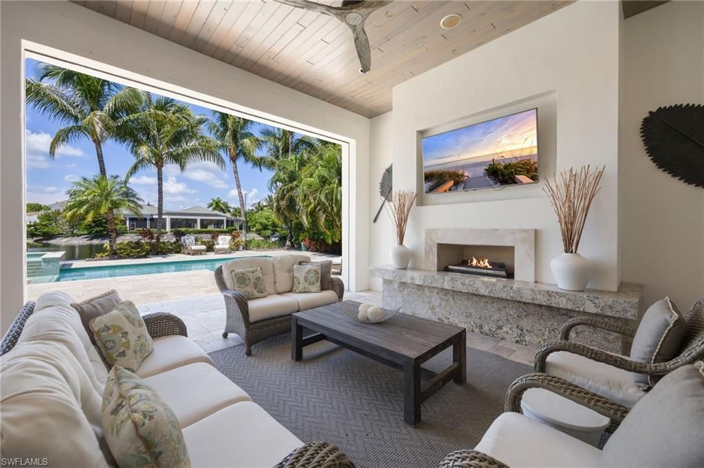 18124 Via Portofino Way, Miromar Lakes, FL 33913 Photo