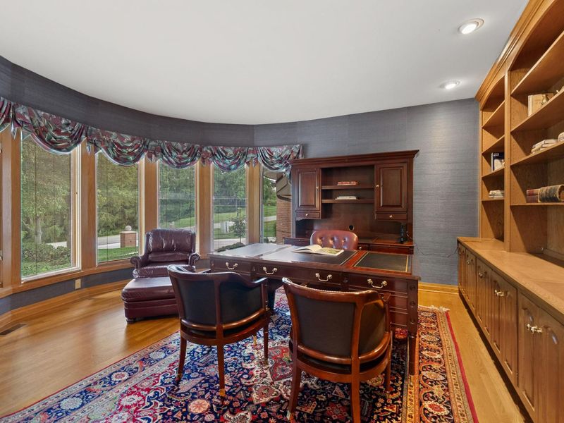 1801 Strathshire Hall Lane, Powell, OH 43065 Photo 8