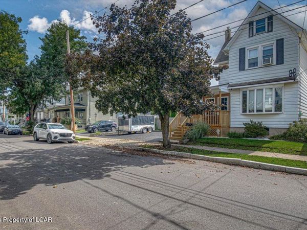 88 Regent Street, Wilkes-Barre, PA 18702